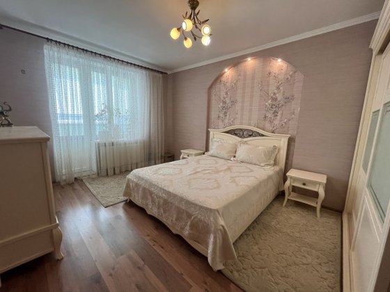 Продаж 3 к квартири в новобудові з гарним ремонтом, 5 поверх