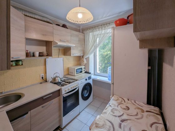 1 кімнатна квартира по вул. Генерала Безручка Рівне