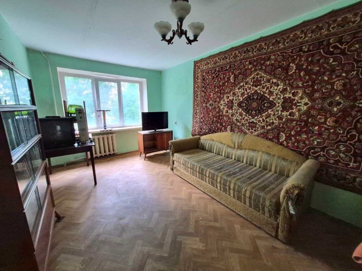 Продається  2-кімнатна квартира в Хмельницькому за вигідною ціною - фото 1