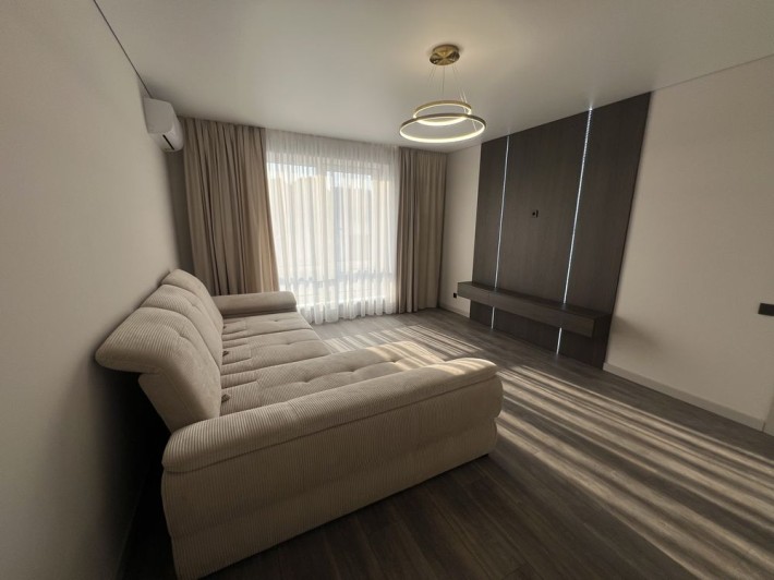 Продаж 1 кімнатної квартири з авторським ремонтом ЖК Атмосфера | єОселя - фото 1
