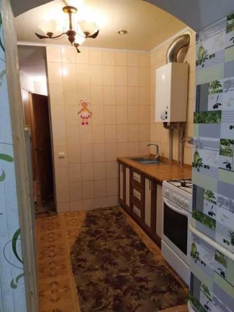 Продаж 1-кімнатної квартири в спальному районі біля Центру. Код: 16253 - фото 1
