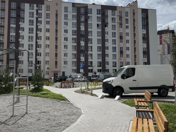 / 2-КІМНАТНА Квартира Рівне