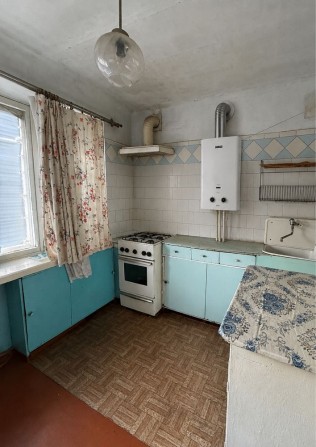 Власник. Поділ. Продам 3-к кв 74 м² + 2 кладові - фото 1