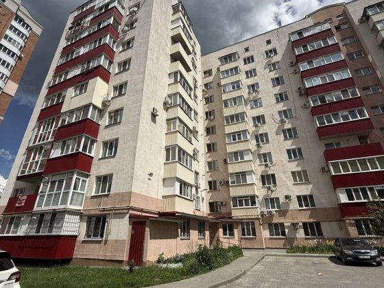 Продам, Сади-1, 3-х кімнатну в новому будинкові з АО, працюємо з програмами