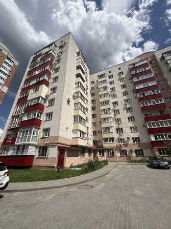 Продам, Сади-1, 3-х кімнатну в новому будинкові з АО, працюємо з програмами - фото 1