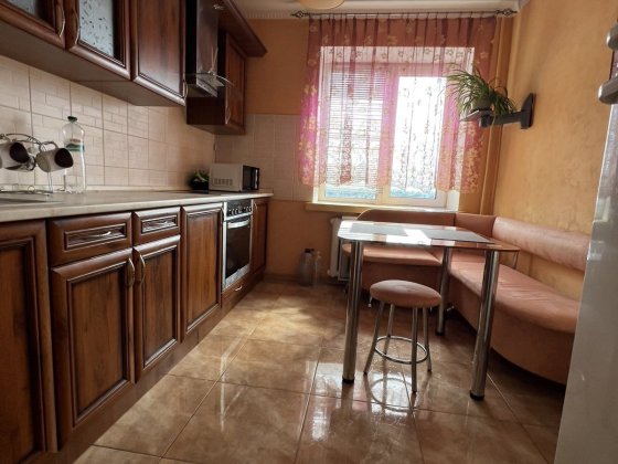 Продам укомплектовану квартиру в цегляному будинку, можна під державні програми
