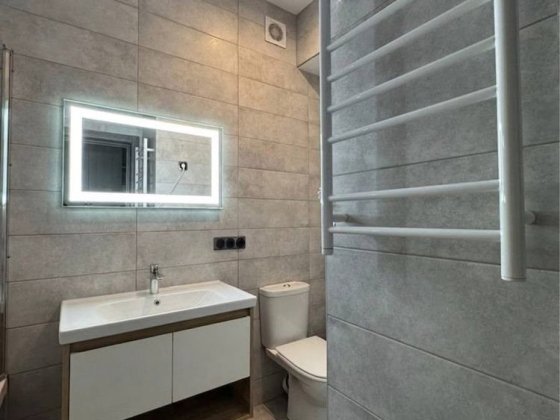 р Терміновий продаж 1-кімнатної квартири з автономним газовим опаленням. Рівне