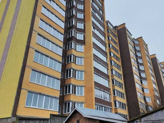 продаж 2 Кімнатна квартира Корона Дубово Н Хмельницкий