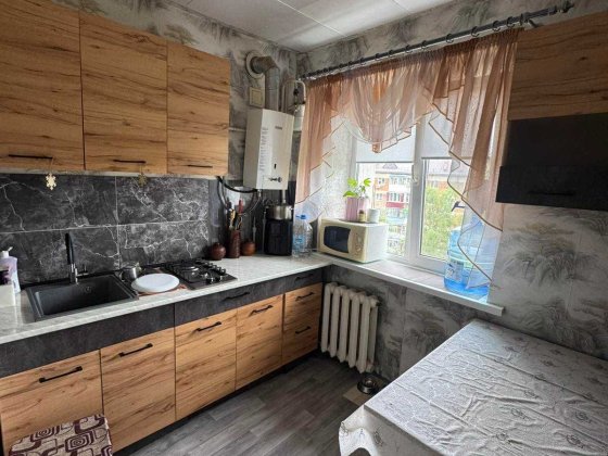!ТЕРМІНОВИЙ! Продаж 3к квартири з ремонтом, р-н Виставка  ID: 43276 Хмельницкий