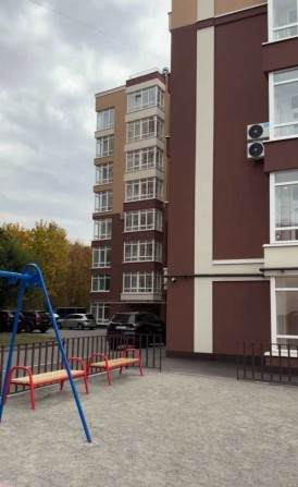 Новобудова в Центрі!Середній поверх! Можна під державні програми! - фото 1