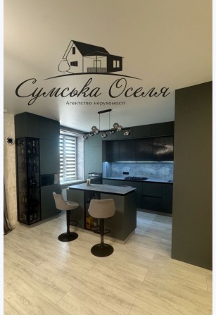Сучасна 2 к кв + кухня-студія з а/о - фото 1