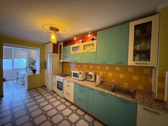 Продаж по Ваучеру можливо! 85 м2 та Південне сонце. Львівське шосе, де все поруч. VRV ID: 42541 Хмельницький