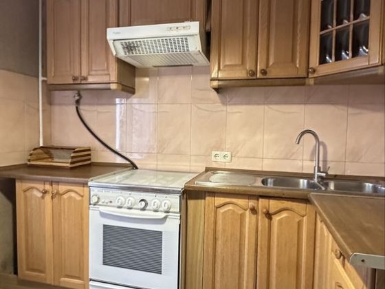 Продаж 2к неподалік міської лікарні Хмельницький
