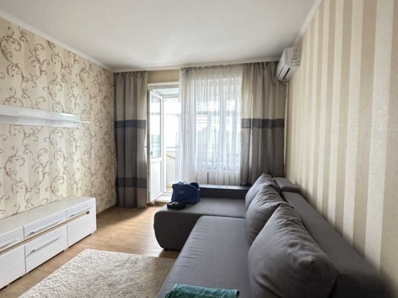 Продам  2 ком. кв. в Центре историческом, ул Соборности д.41. Полтава