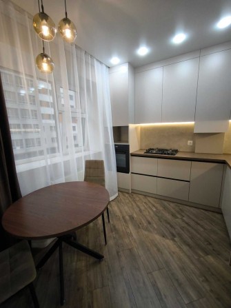 Продаж 1к квартири з євроремонтом| ЖК «Щасливий»| Виставка 41777 - фото 1