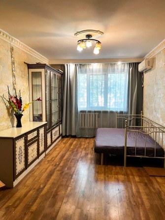 Продам 3-к квартиру, вул. Алмазна 7, Алмазний, ремонт, паркомісце - фото 1