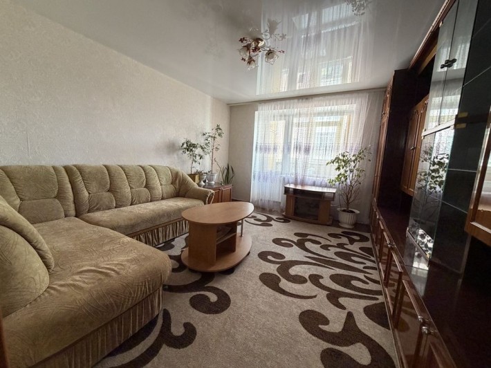 Продам 3 кімнатну квартиру 60 м² вул. Андрія Мельника 4 Рівне - фото 1