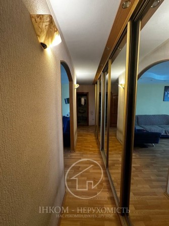 3к квартира з кухнею 12м - фото 1