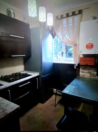 Продаж 1кім квартири в спальному районі міста - фото 1