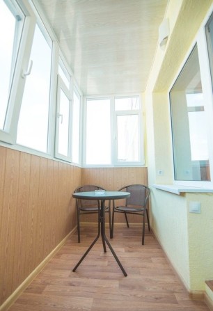 Продам 1 кім з АО, Лушпи, Меблі та техніка - фото 1