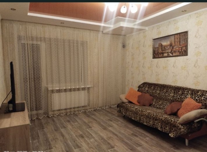 Продаж чотири кімнатної квартири - фото 1