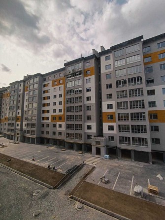 Найдешевша 2к квартира на Виставці, ЖК Щасливий - фото 1