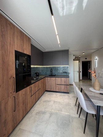 продаж квартири вул. Курбаса - фото 1