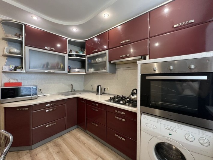 Продам 2 кімнатну квартиру - фото 1