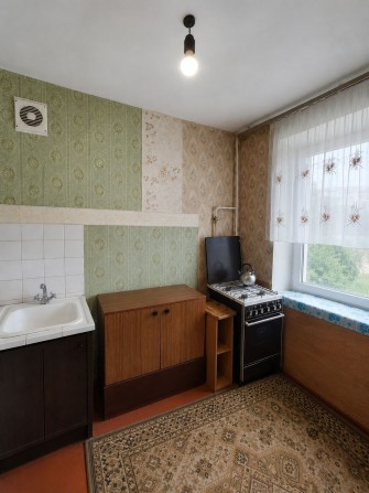 Продаж 1-кімнатної квартири  Цегляний будинок - фото 1