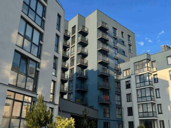 Продам однокімнатну квартиру з терасою без комісії Ровно