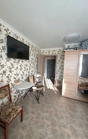 1 кімнатна квартира з ремонтом по проспекту Лушпи - фото 1