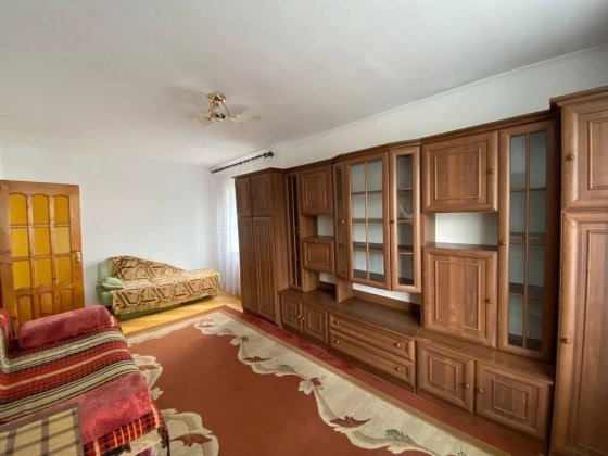 Продам 1км квартиру по вулиці Коновальця Канада Тернополь