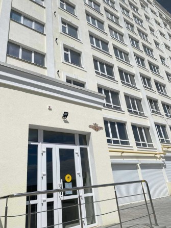 Продаж 2 к. Озерна Гарне місце розташування - фото 1