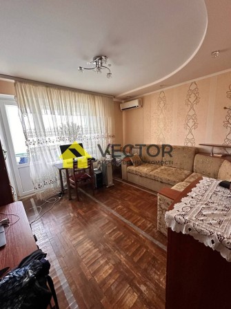 Продаж 1к квартири Покращеного Планування з Ремонтом. - фото 1