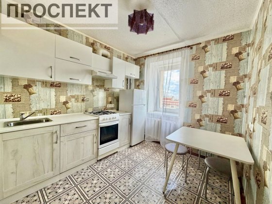 Продам 1 кімн.квартиру вул. Новомістенська ( ЦЕНТР) Вид на місто Сумы