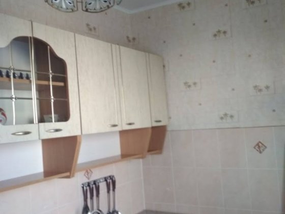 Продається 1-о кімнатна квартира 9 мкрн на Лушпи Суми