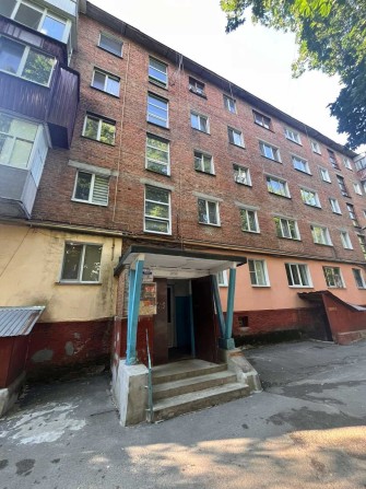 45621 Продаж 3к квартири на Південно-заході , середній поверх - фото 1