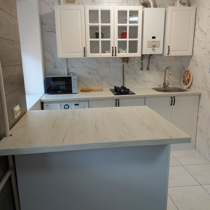Продам 1-кімнатну квартиру в центрі Рівного - фото 1