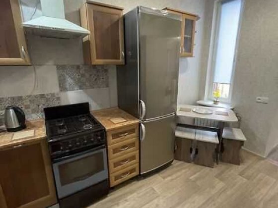 Продам 1к квартиру в центрі 37кв.м, цегла, котел Полтава