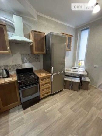 Продам 1к квартиру в центрі 37кв.м, цегла, котел - фото 1