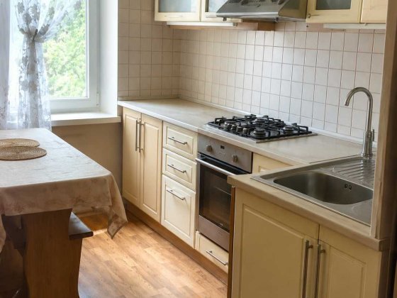 Продаж 3 кімнатної квартири 2/9 пов Розділ. кімнати р-н Поділ №16658 Полтава