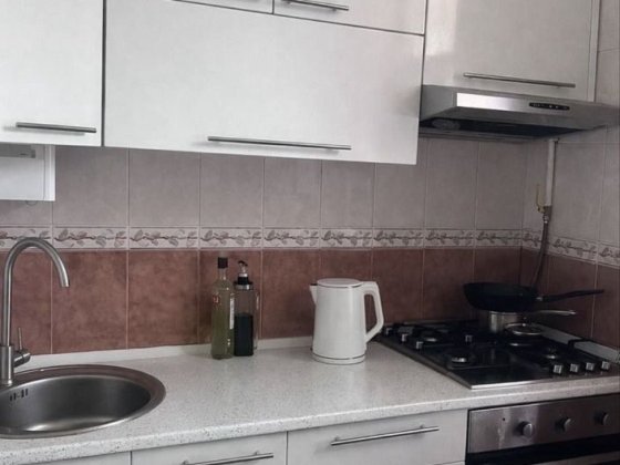 2-к в Центральній частині міста 50 кв/м з ремонтом цегляний будинок Полтава