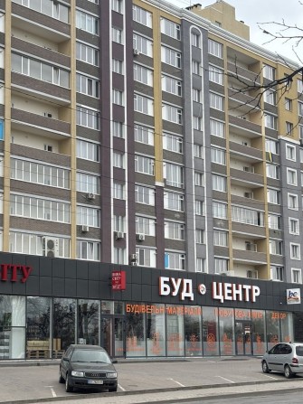 2  кімнатна квартира  Виставка - фото 1