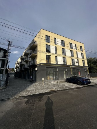 Продаж 1к квартири 38 кв. м на вул. Білогірська 18 - фото 1