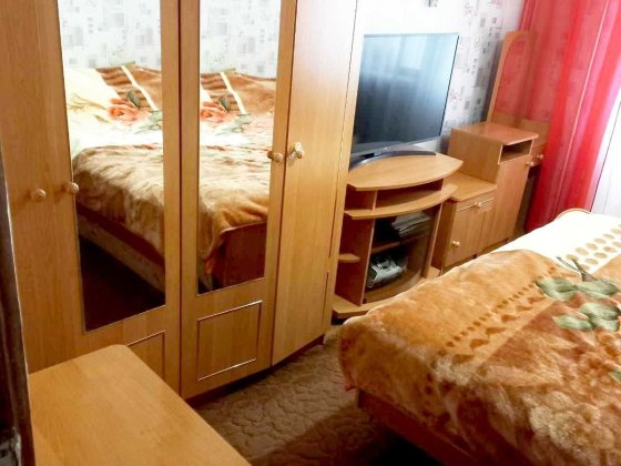 |  Продаж 3-кімнатної квартири в утепленому будинку на Боярці Рівне
