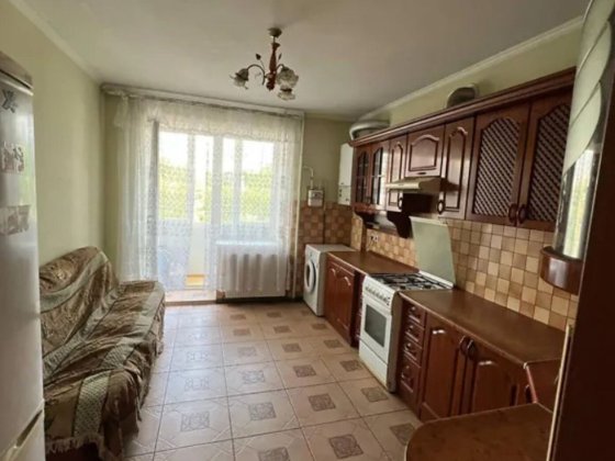 Продаж 2к квартири 72 кв. м на вул. Мостова Бічна Тернополь