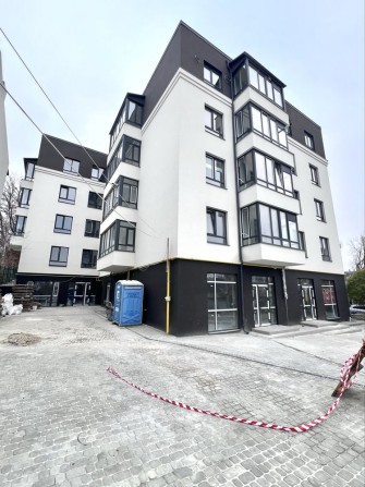 Продаж 2-кім квартири неподалік центру - фото 1
