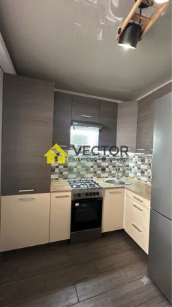Затишна 1-к квартира з ремонтом у новобудові 2021 р. | 2 поверх - фото 1
