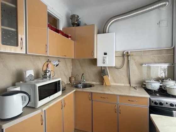 Продам трикімнатну квартиру на О. Борисенка Ровно