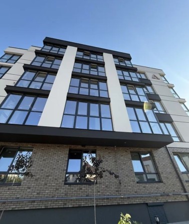 )( Продаж 1-К квартири з великою площею - фото 1